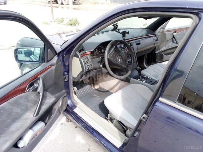 Mercedes E 200 1996, 486,560 km - 2.0 l - Bakı