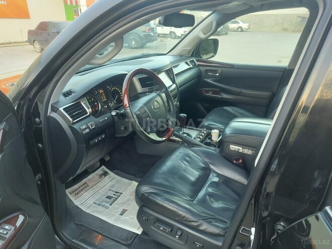 Lexus LX 570 2012, 212,000 km - 5.7 l - Füzuli