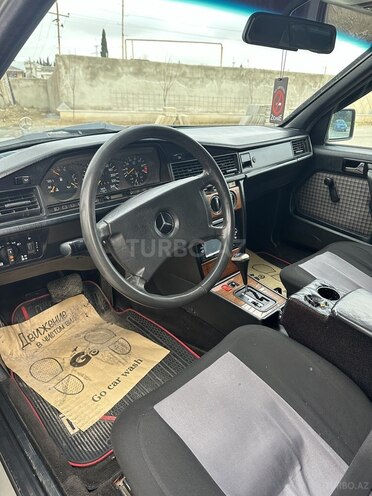Mercedes 190 1991, 300,000 km - 2.0 l - Bakı