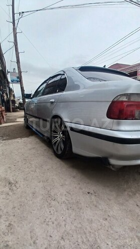 BMW 528 1998, 199,535 km - 2.8 l - Bakı