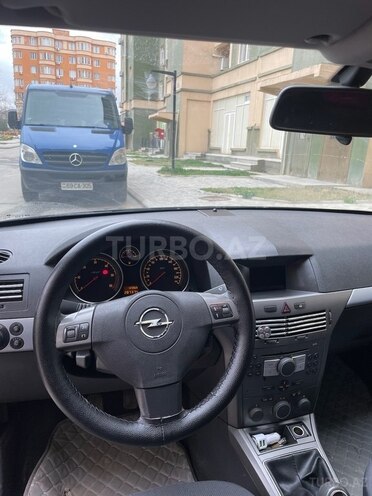 Opel Astra 2006, 283,300 km - 1.3 l - Bakı