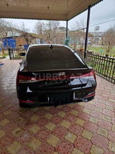 Hyundai Elantra 2022, 100,000 km - 2.0 l - Bakı