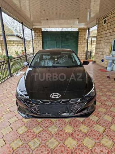 Hyundai Elantra 2022, 100,000 km - 2.0 l - Bakı