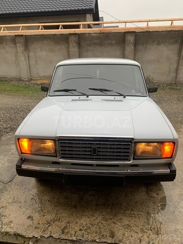 LADA (VAZ) 2107 2007, 99,000 km - 1.6 л - Quba