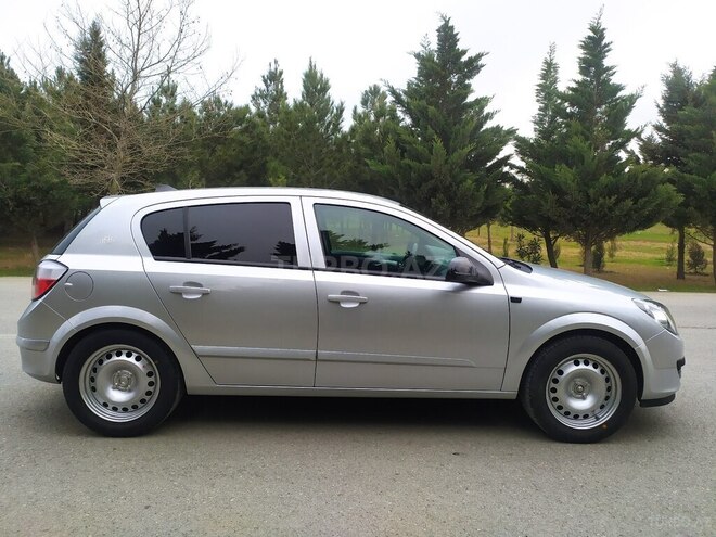 Opel Astra 2006, 160,000 km - 1.4 l - Sumqayıt