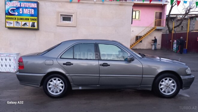 Mercedes C 180 1993, 222,222 km - 1.8 л - Qazax
