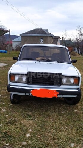LADA (VAZ) 2107 1982, 90,000 km - 1.5 л - Quba