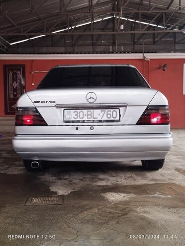 Mercedes E 250 1994, 499,678 km - 2.5 л - İmişli