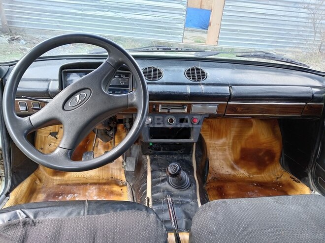 LADA (VAZ) 21011 1975, 726,263 km - 1.5 l - Ucar