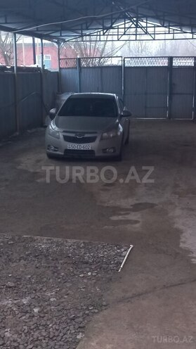 Chevrolet Cruze 2011, 300,000 km - 1.4 l - Sumqayıt