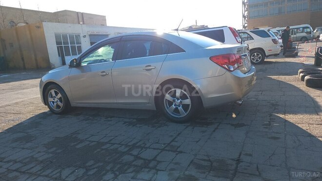 Chevrolet Cruze 2011, 300,000 km - 1.4 l - Sumqayıt