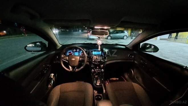 Chevrolet Cruze 2011, 300,000 km - 1.4 l - Sumqayıt