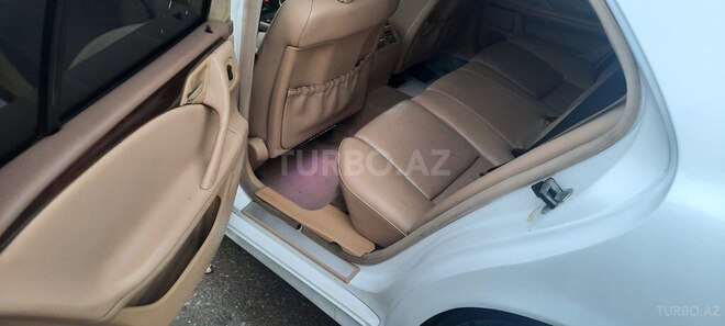 Mercedes E 220 2000, 299,123 km - 2.2 l - Bakı