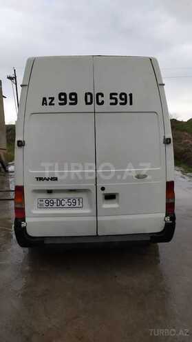 Ford Transit 2005, 200,000 km - 2.4 l - Salyan