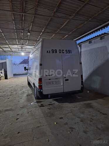 Ford Transit 2005, 200,000 km - 2.4 l - Salyan