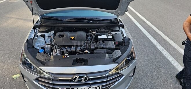 Hyundai Elantra 2019, 67,592 km - 2.0 l - Bakı