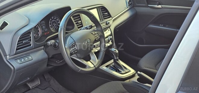 Hyundai Elantra 2019, 67,592 km - 2.0 l - Bakı