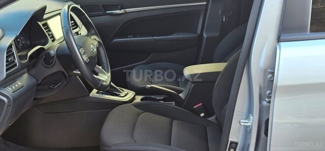 Hyundai Elantra 2019, 67,592 km - 2.0 l - Bakı