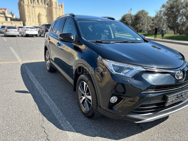 Toyota RAV4 2017, 101,000 km - 2.0 l - Bakı