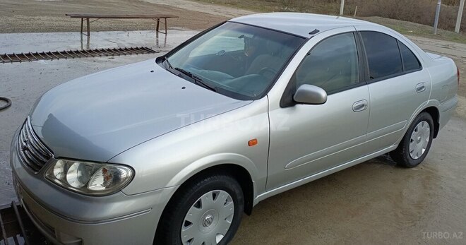 Nissan Sunny 2004, 234,000 km - 1.3 л - Şirvan