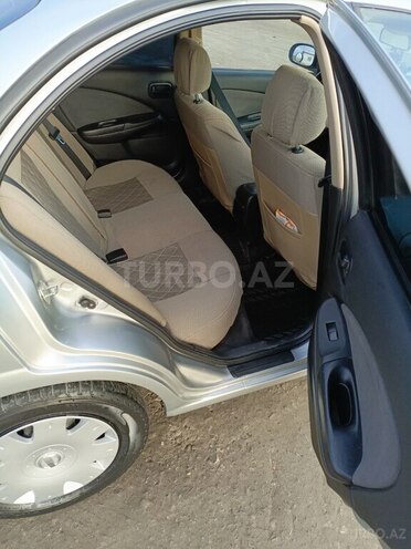 Nissan Sunny 2004, 234,000 km - 1.3 л - Şirvan
