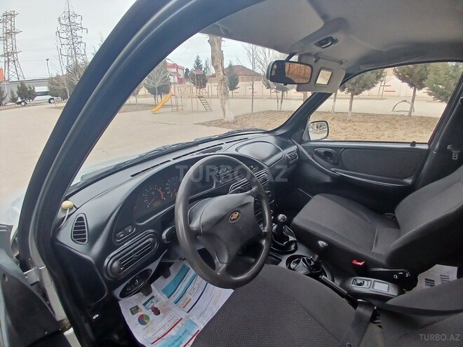 Chevrolet Niva 2008, 135,680 km - 1.7 l - Sumqayıt