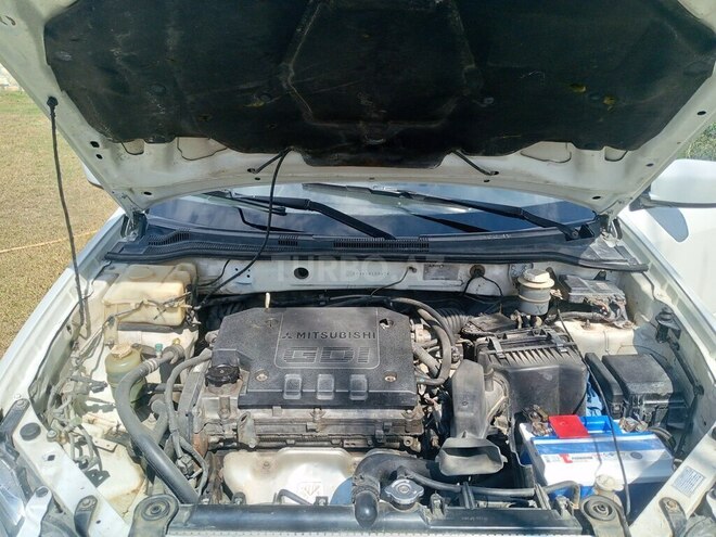 Mitsubishi Airtrek 2002, 400,662 km - 2.4 л - Şəki