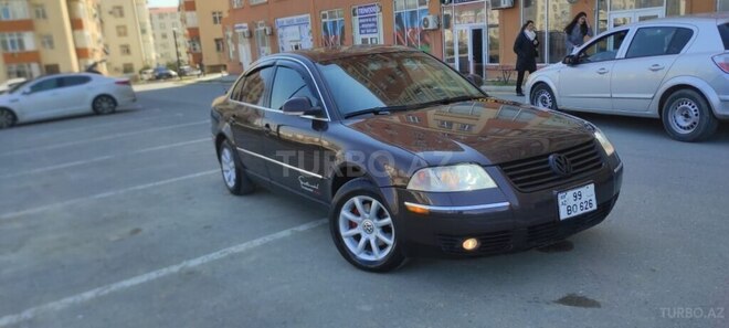 Volkswagen Passat 2004, 265,000 km - 1.8 l - Bakı