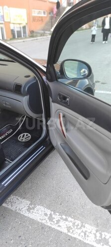 Volkswagen Passat 2004, 265,000 km - 1.8 l - Bakı