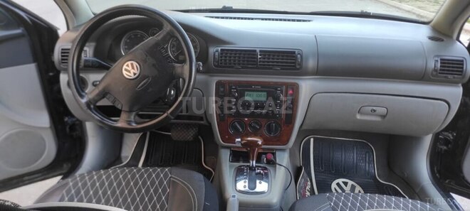 Volkswagen Passat 2004, 265,000 km - 1.8 l - Bakı