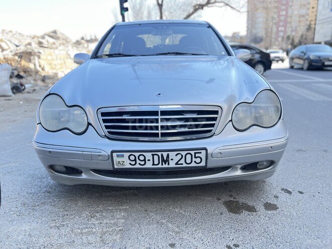 Mercedes C 220 2001, 550,000 km - 2.2 l - Bakı