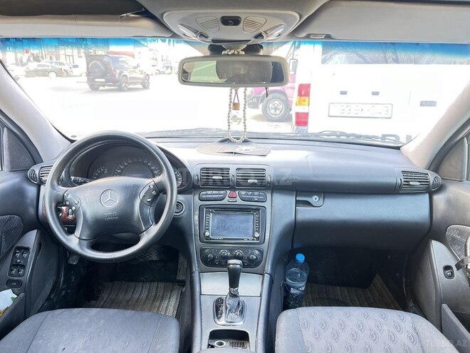 Mercedes C 220 2001, 550,000 km - 2.2 l - Bakı