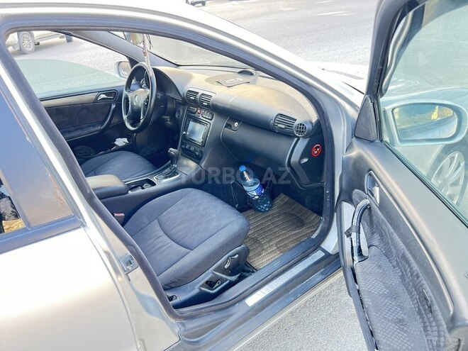 Mercedes C 220 2001, 550,000 km - 2.2 l - Bakı