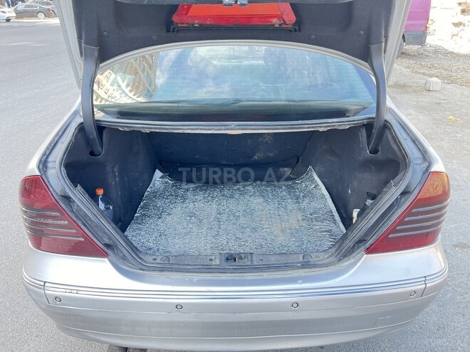 Mercedes C 220 2001, 550,000 km - 2.2 l - Bakı