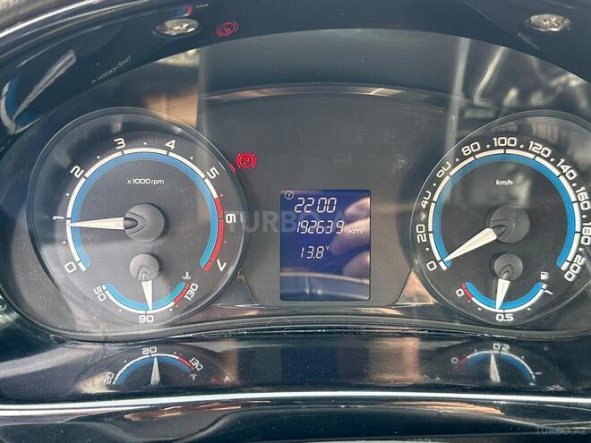 LADA (VAZ) Priora 2014, 163,000 km - 1.6 l - Gəncə