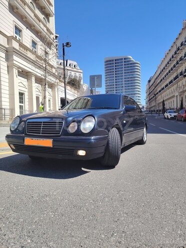 Mercedes E 240 1998, 555,000 km - 2.4 l - Bakı