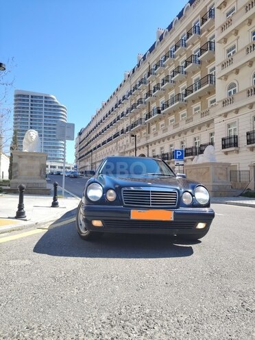 Mercedes E 240 1998, 555,000 km - 2.4 l - Bakı
