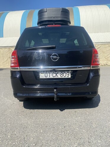 Opel Zafira 2010, 260,000 km - 1.9 l - Bakı