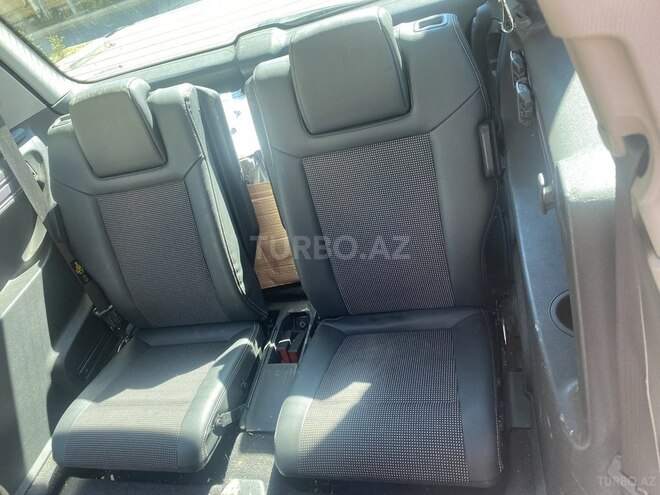 Opel Zafira 2010, 260,000 km - 1.9 l - Bakı