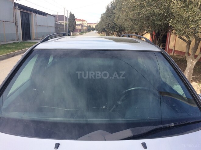 Mercedes C 220 2000, 380,000 km - 2.2 l - Bakı