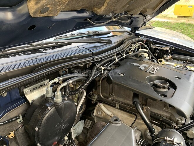Mitsubishi L200 2013, 181,360 km - 2.5 l - Bakı