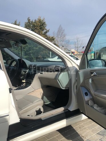 Mercedes C 180 2004, 380,000 km - 1.8 l - Ağdam
