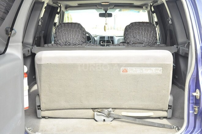 Nissan Terrano 1997, 338,000 km - 2.4 l - Bakı