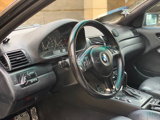 BMW 325 2001, 378,111 km - 2.5 l - Bakı