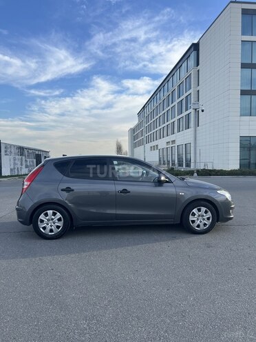 Hyundai i30 2007, 250,254 km - 1.6 л - Bakı