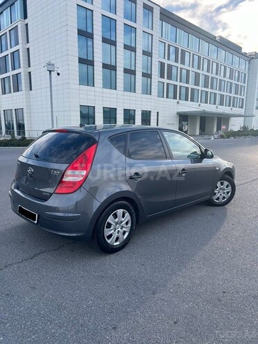 Hyundai i30 2007, 250,254 km - 1.6 л - Bakı