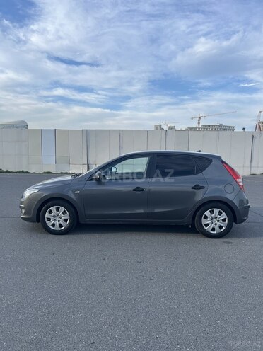 Hyundai i30 2007, 250,254 km - 1.6 л - Bakı