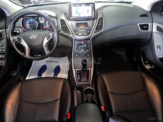 Hyundai Elantra 2015, 88,500 km - 1.6 л - Bakı