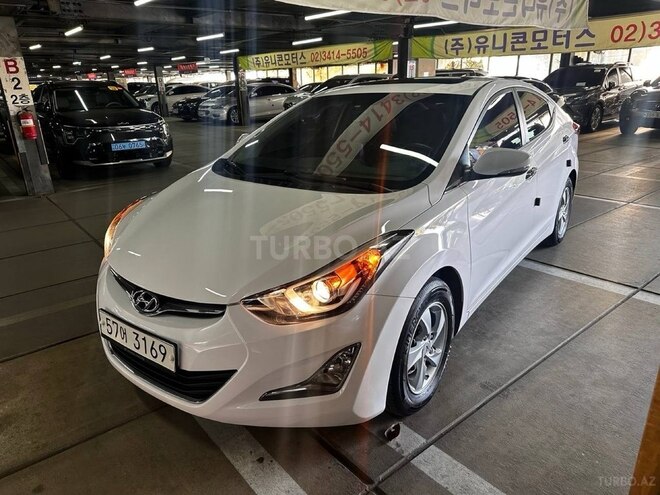 Hyundai Elantra 2015, 88,500 km - 1.6 л - Bakı