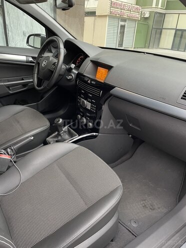 Opel Astra 2009, 65,300 km - 1.4 l - Xırdalan